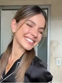 María C.